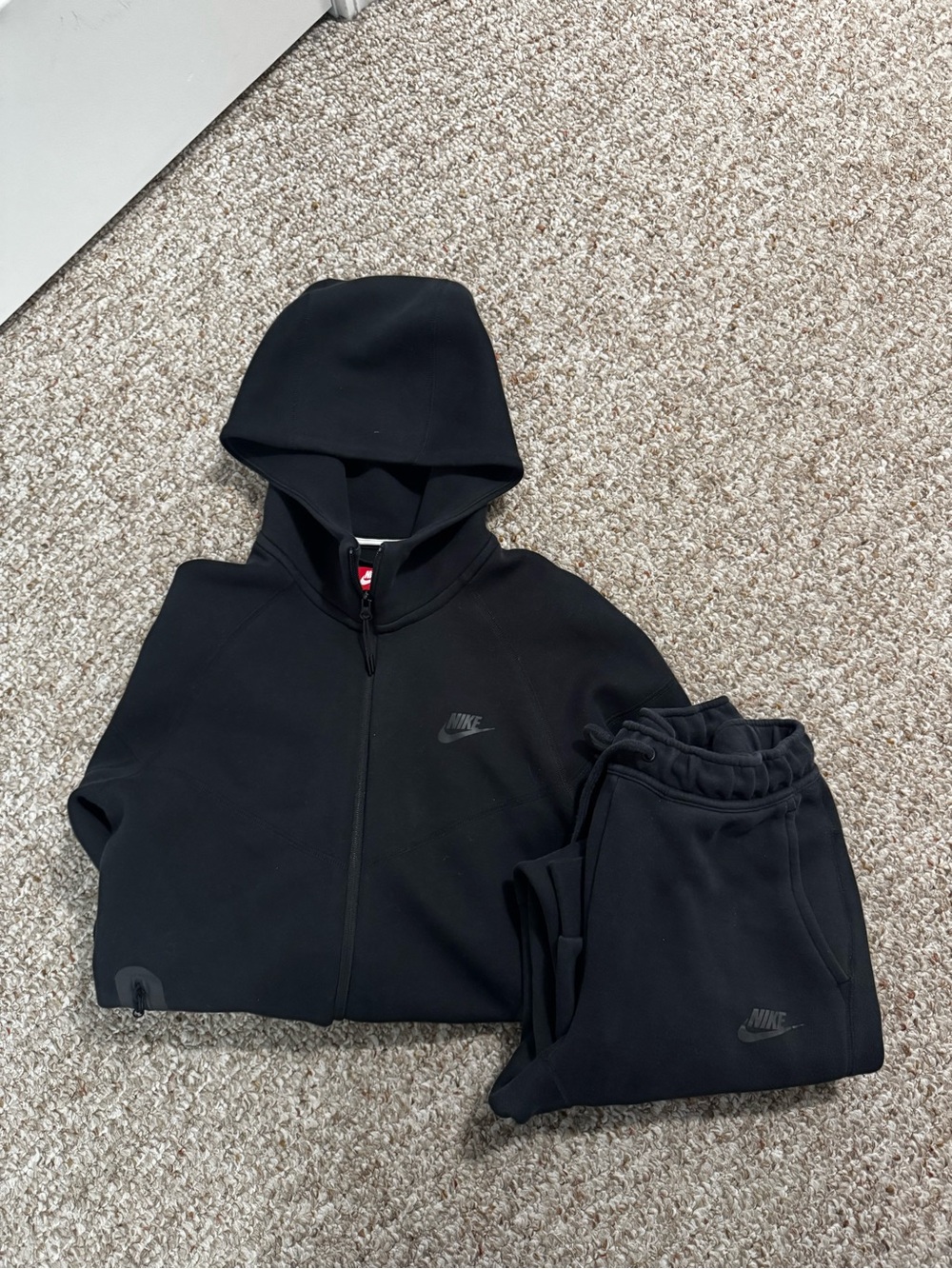 Nike Black Hooded Zip-Up and Jogger Set